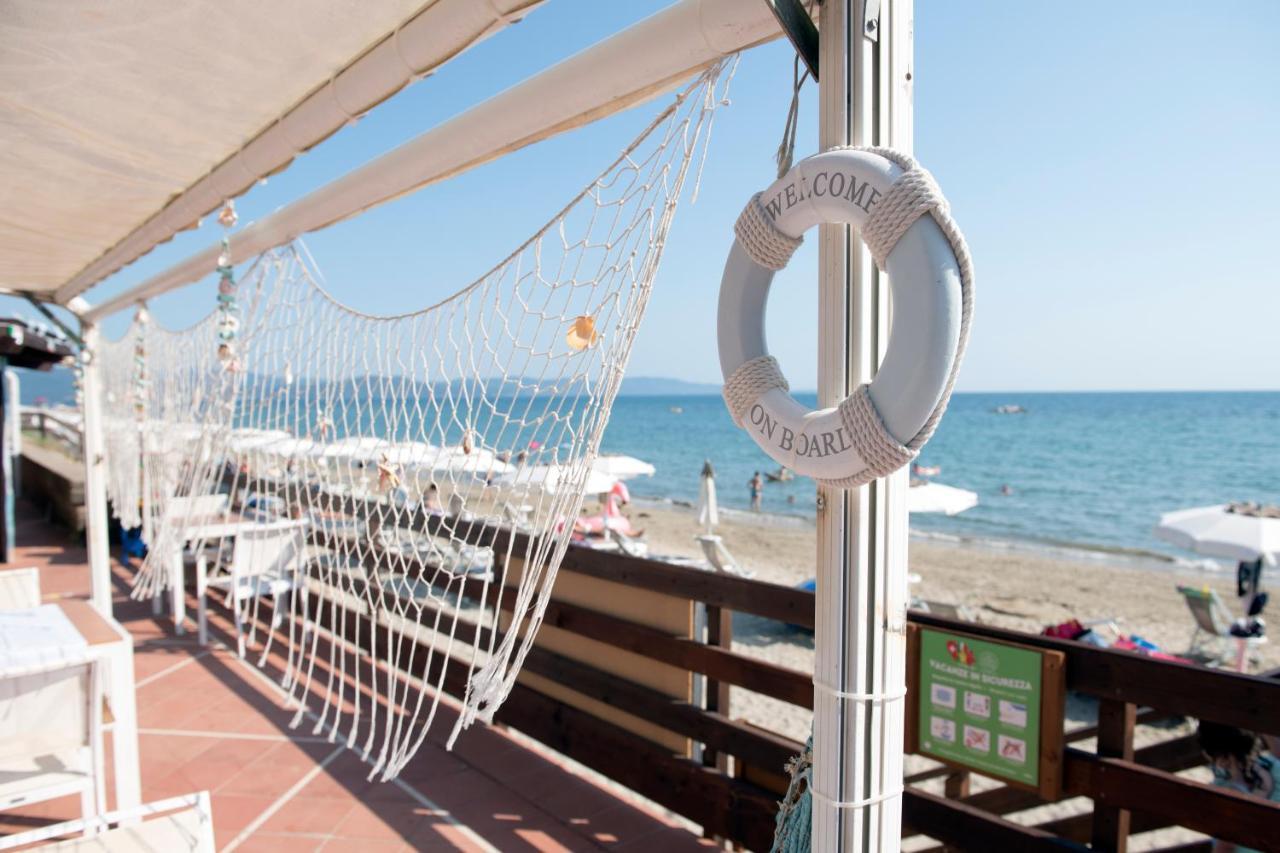 Golfo Del Sole Hotel & Holiday Resort Фоллоника Экстерьер фото